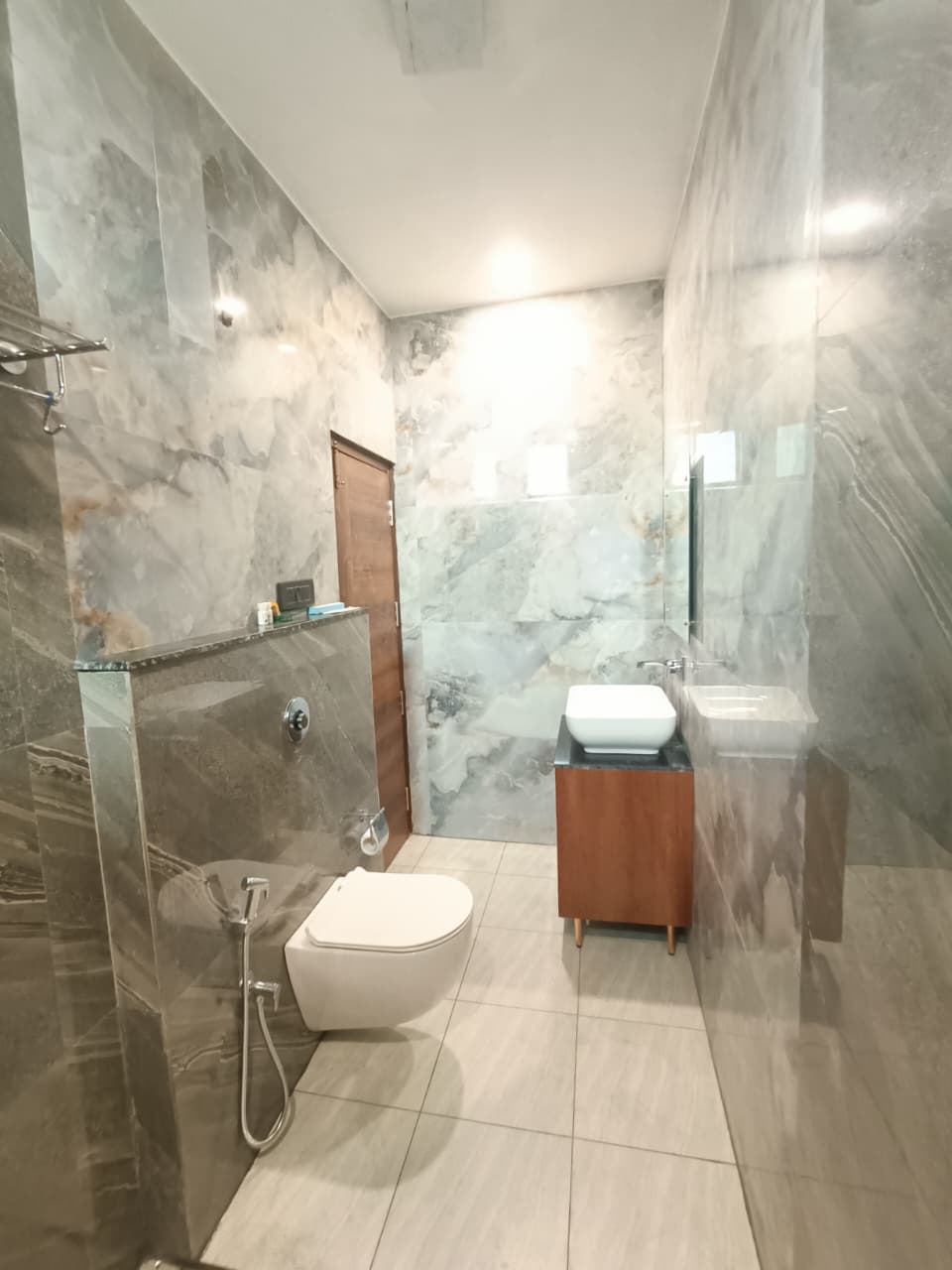 Deluxe bathroom